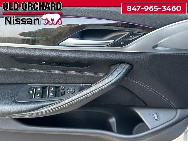 2017 BMW 530i 530i xDrive Sedan