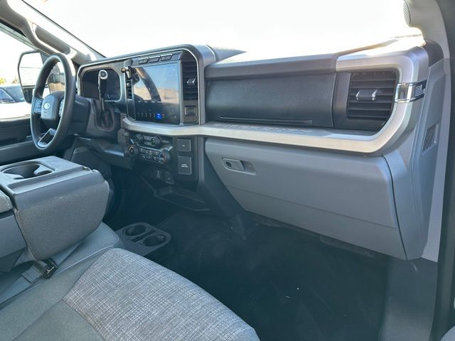 2023 Ford F-250 XLT Truck Crew Cab