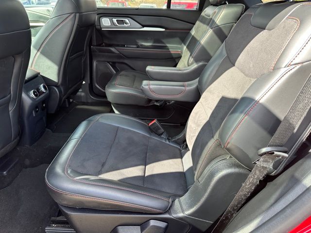 2025 Ford Explorer ST SUV