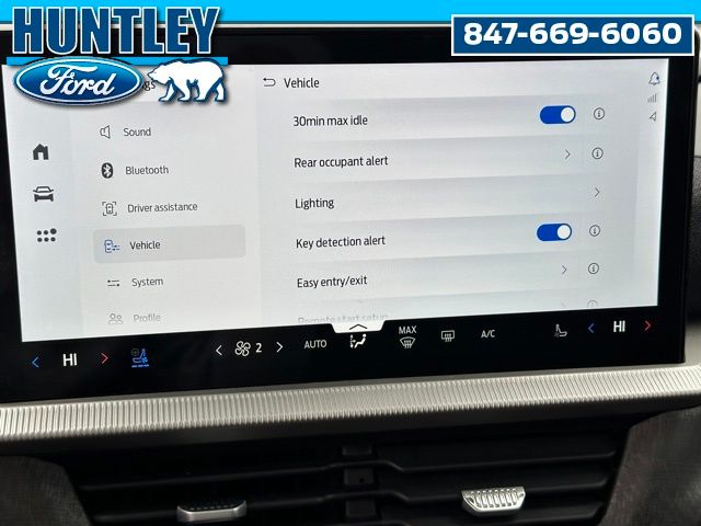 2025 Ford Explorer Platinum SUV