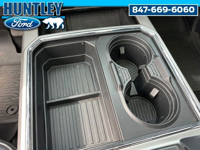 2022 Ford F-250 Lariat Truck Crew Cab