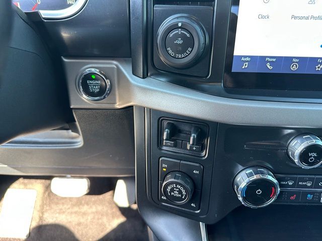 2022 Ford F-150 Raptor Truck SuperCrew Cab