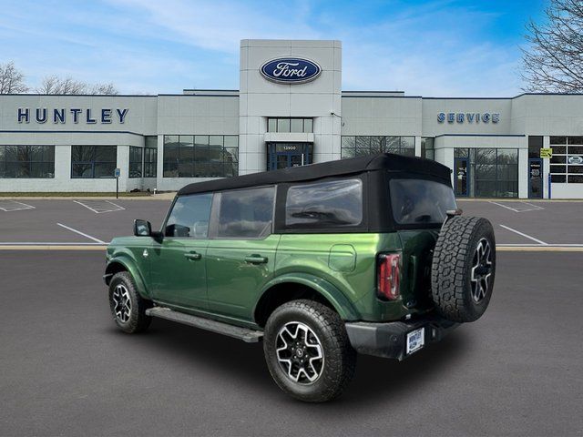 2023 Ford Bronco Outer Banks SUV