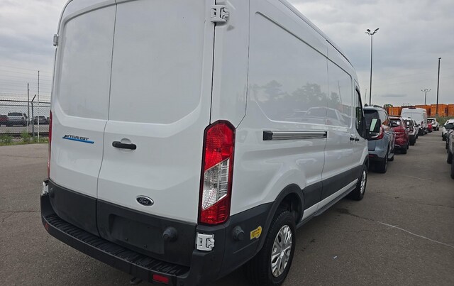 2022 Ford E-Transit-350 Cargo Base Van Medium Roof Van
