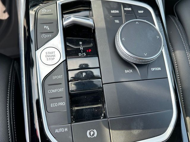 2023 BMW 330i 330i xDrive Sedan