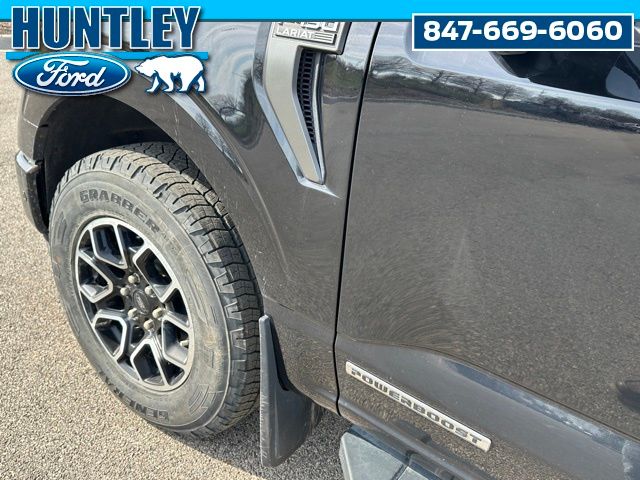 2022 Ford F-150 Lariat Truck SuperCrew Cab