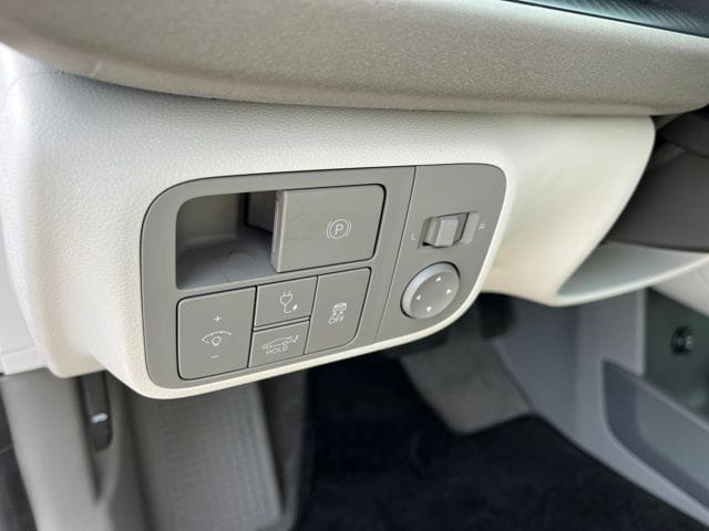 2024 Hyundai IONIQ 6 SEL Sedan