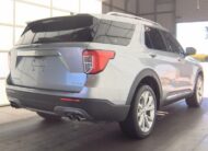 2022 Ford Explorer Platinum SUV