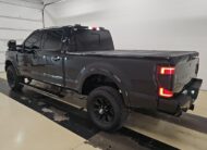 2022 Ford F-250 Lariat Truck Crew Cab