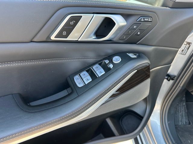 2023 BMW X7 xDrive40i SUV