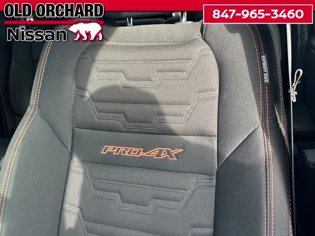 2025 Nissan Frontier PRO-4X Truck Crew Cab
