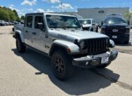 2022 Jeep Gladiator Willys Truck Crew Cab