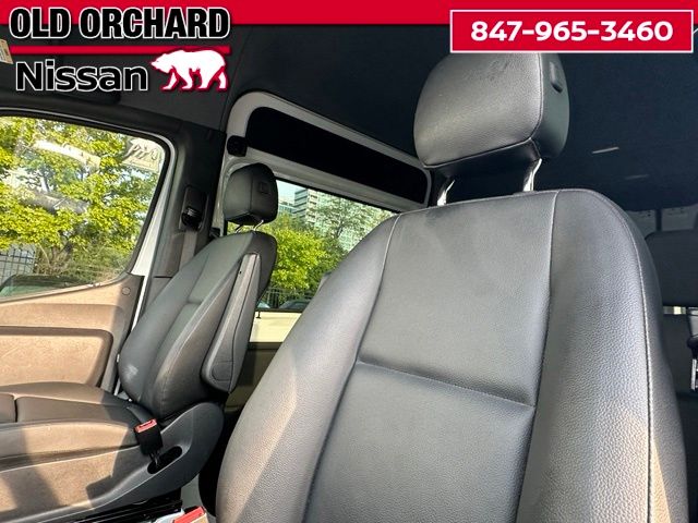 2024 Mercedes-Benz Sprinter 2500 Crew 144 WB Van