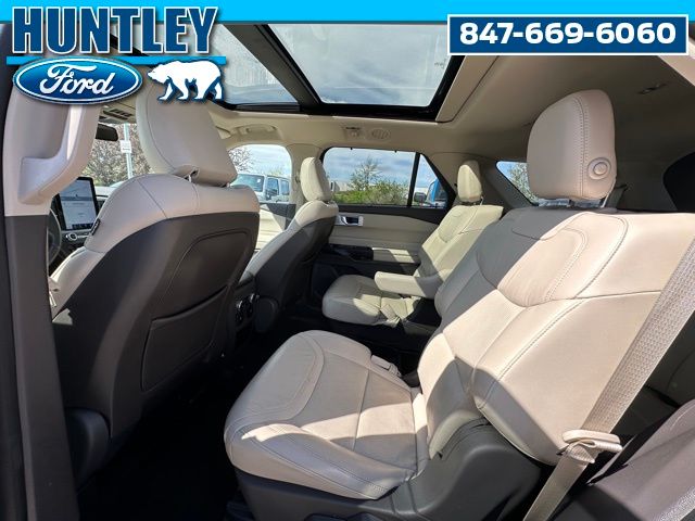 2020 Ford Explorer Platinum SUV