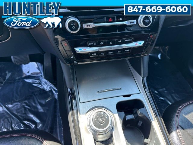 2022 Ford Explorer ST-Line SUV