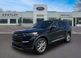 2023 Ford Explorer XLT SUV