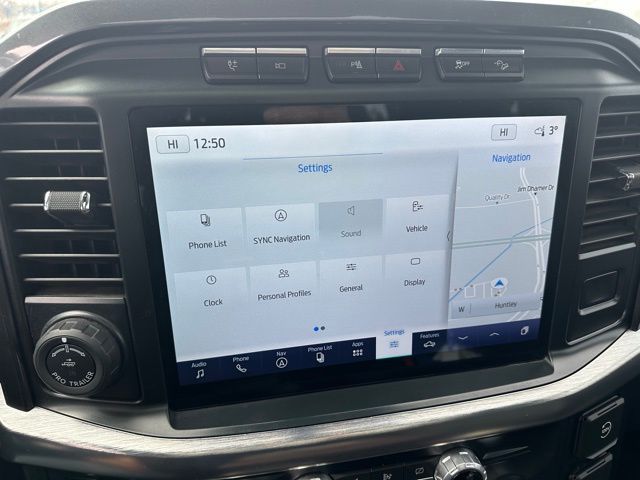 2022 Ford F-150 Lariat Truck SuperCrew Cab