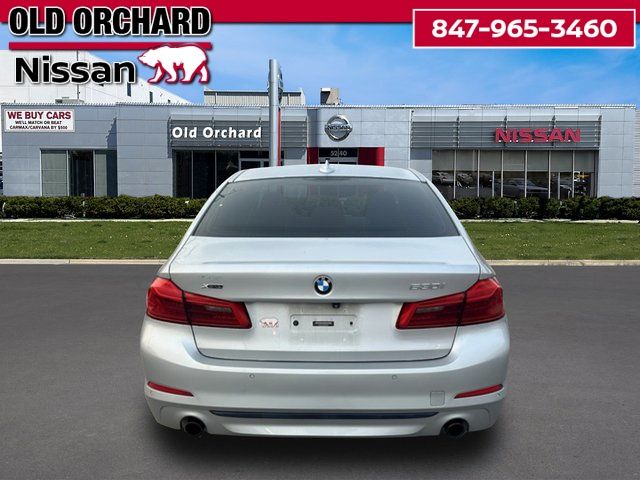 2017 BMW 530i 530i xDrive Sedan