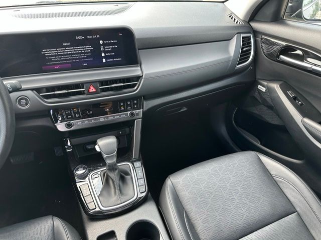 2025 Kia Seltos SX SUV