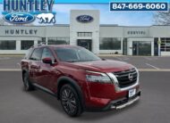 2023 Nissan Pathfinder SL SUV
