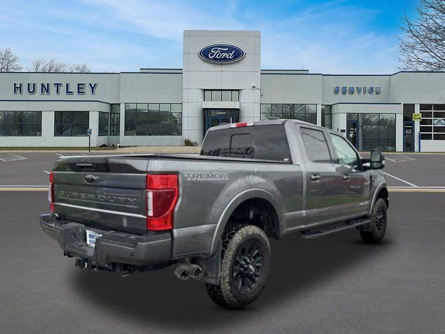 2022 Ford F-250 Lariat Truck Crew Cab