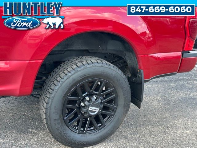 2022 Ford F-350 Lariat Truck Crew Cab
