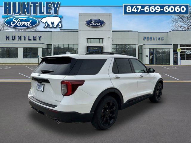 2023 Ford Explorer ST-Line SUV