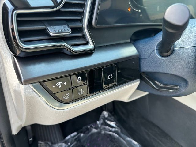 2024 Kia Sportage Hybrid EX SUV