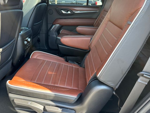 2023 GMC Yukon Denali Ultimate SUV