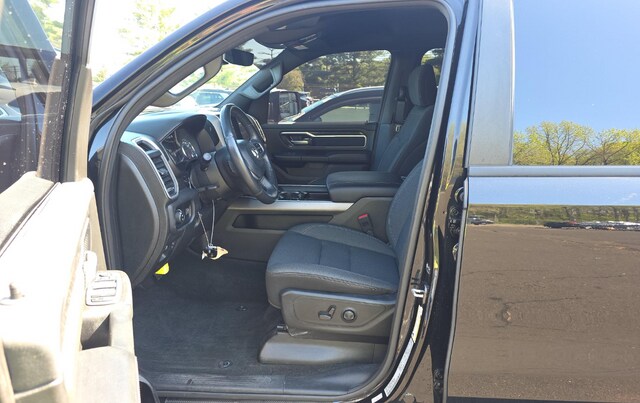 2023 Ram 1500 Big Horn/Lone Star Truck Crew Cab