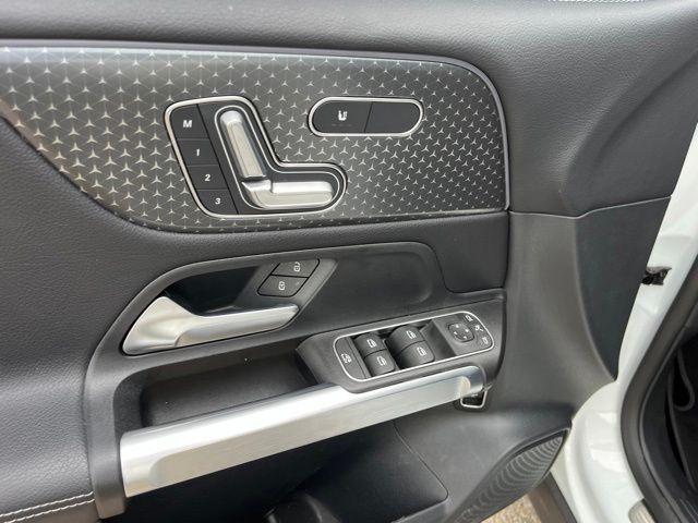 2025 Mercedes-Benz GLB 250 GLB 250 SUV