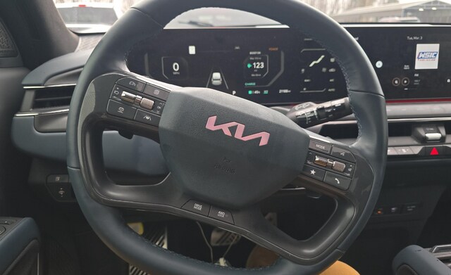 2024 Kia EV9 GT-Line SUV