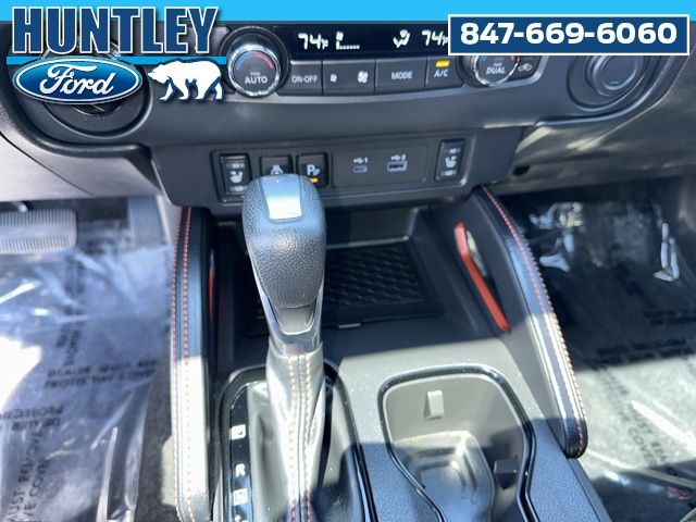 2023 Nissan Frontier PRO-4X Truck Crew Cab