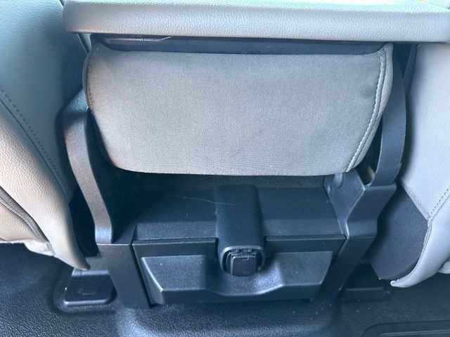 2022 Ford F-450 Chassis XL Truck Crew Cab