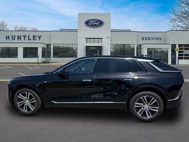 2024 CADILLAC LYRIQ Luxury SUV