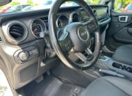 2022 Jeep Gladiator Willys Truck Crew Cab