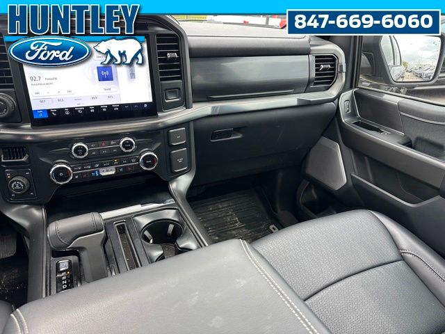 2025 Ford F-150 Lariat Truck SuperCrew Cab