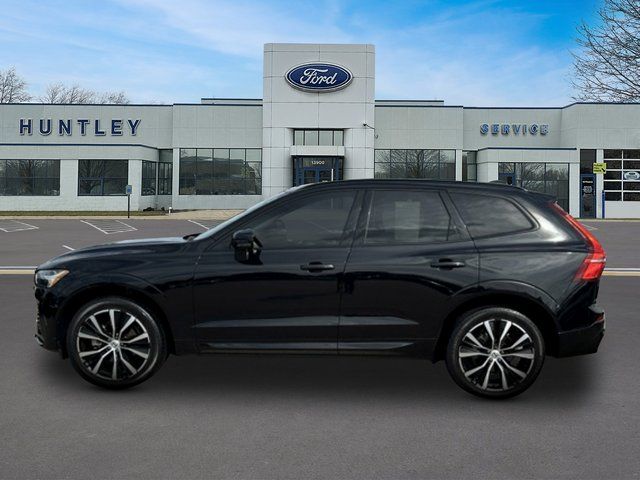2024 Volvo XC60 B5 Plus Dark Theme SUV