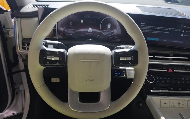 2025 Hyundai Santa Fe Hybrid Limited SUV