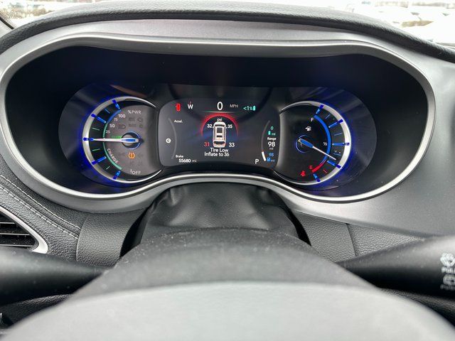 2024 Chrysler Pacifica Plug-In Hybrid Select Van Passenger Van