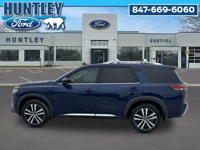 2024 Nissan Pathfinder Platinum SUV