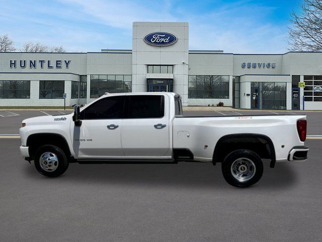 2022 Chevrolet Silverado 3500 HD High Country Truck Crew Cab