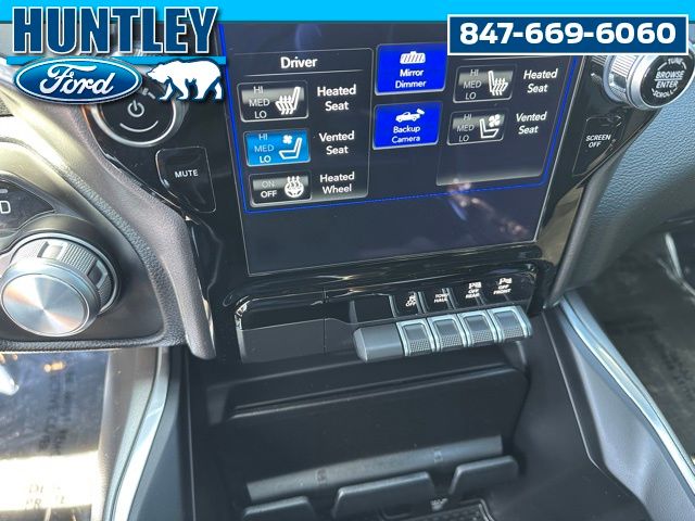 2021 Ram 1500 Laramie Truck Crew Cab