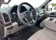2017 Ford F-250SD XLT Truck