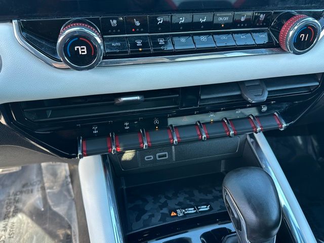2023 GMC Canyon AT4X Truck Crew Cab