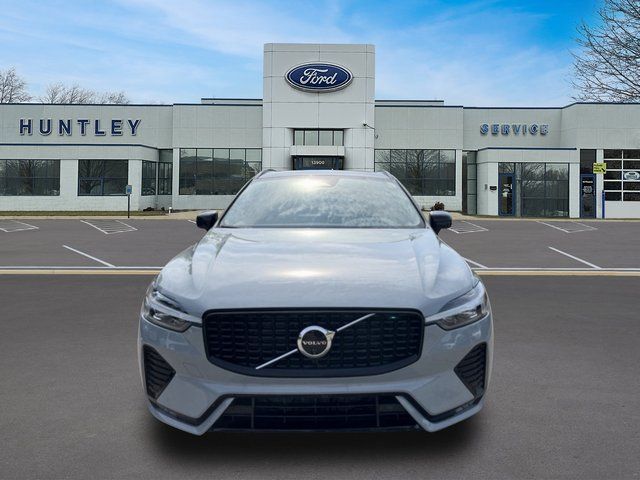 2025 Volvo XC60 B5 Plus SUV