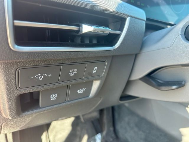 2025 Hyundai Sonata Hybrid Limited Sedan