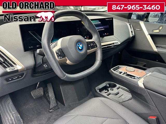 2023 BMW iX xDrive50 SUV