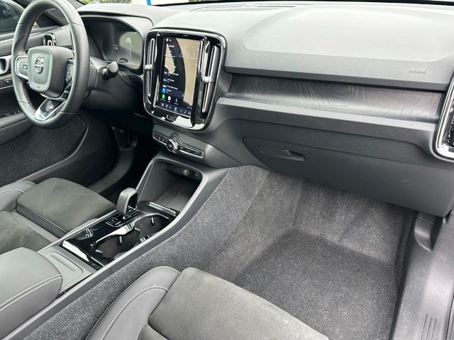 2023 Volvo C40 Recharge Pure Electric Ultimate SUV