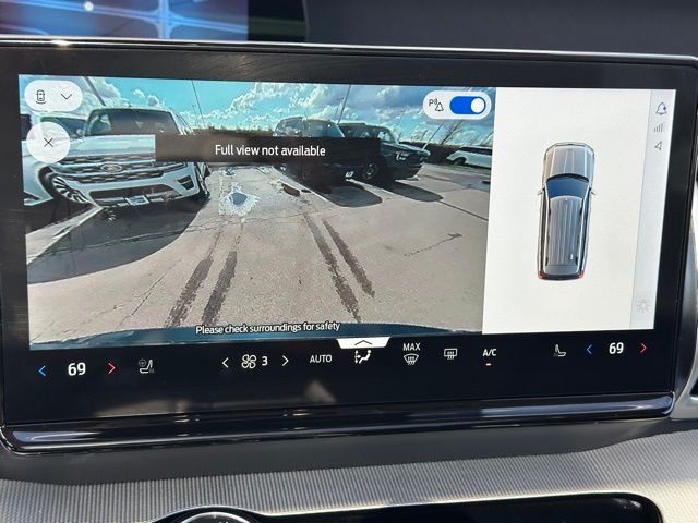 2025 Ford Expedition Active SUV